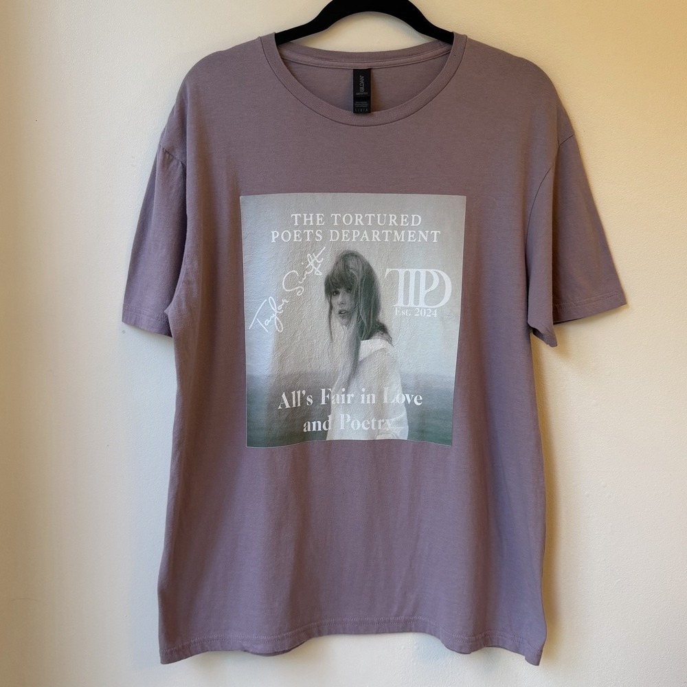 Taylor Swift T-Shirt Tortured Poets Department Large Purple Graphic Music